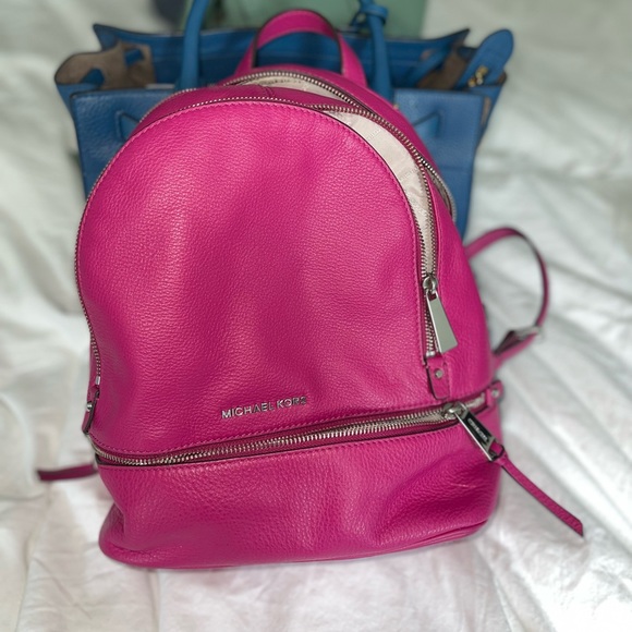 Michael Kors backpack - Picture 1 of 4